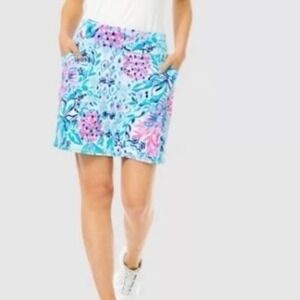 Lilly Pulitzer Luxletic Skort Pineapple Floral Print Blue Pink Golf Tennis M